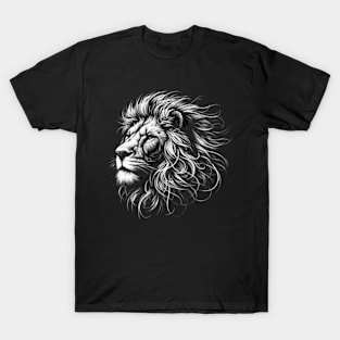 Majestic Lion King Roaring Jungle. T-Shirt